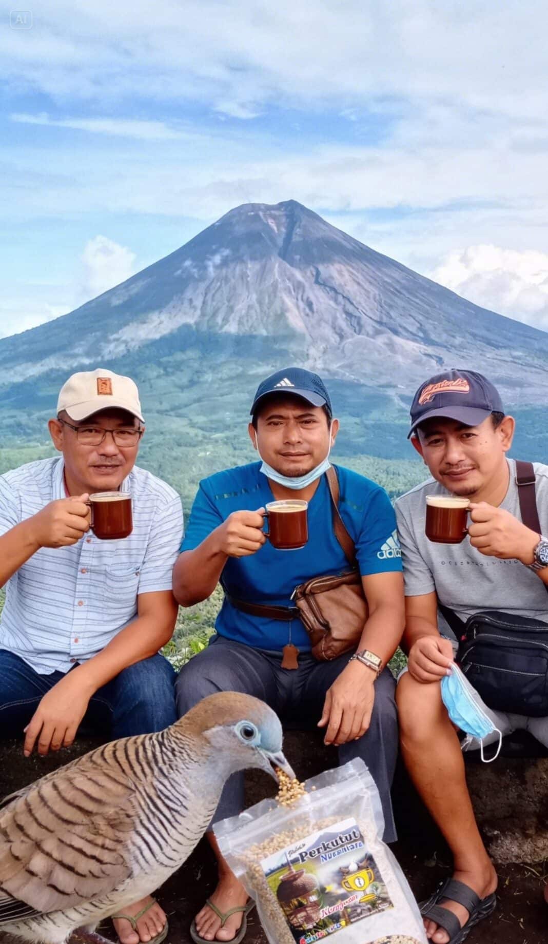 tiga sahabat cetak jawara bersama